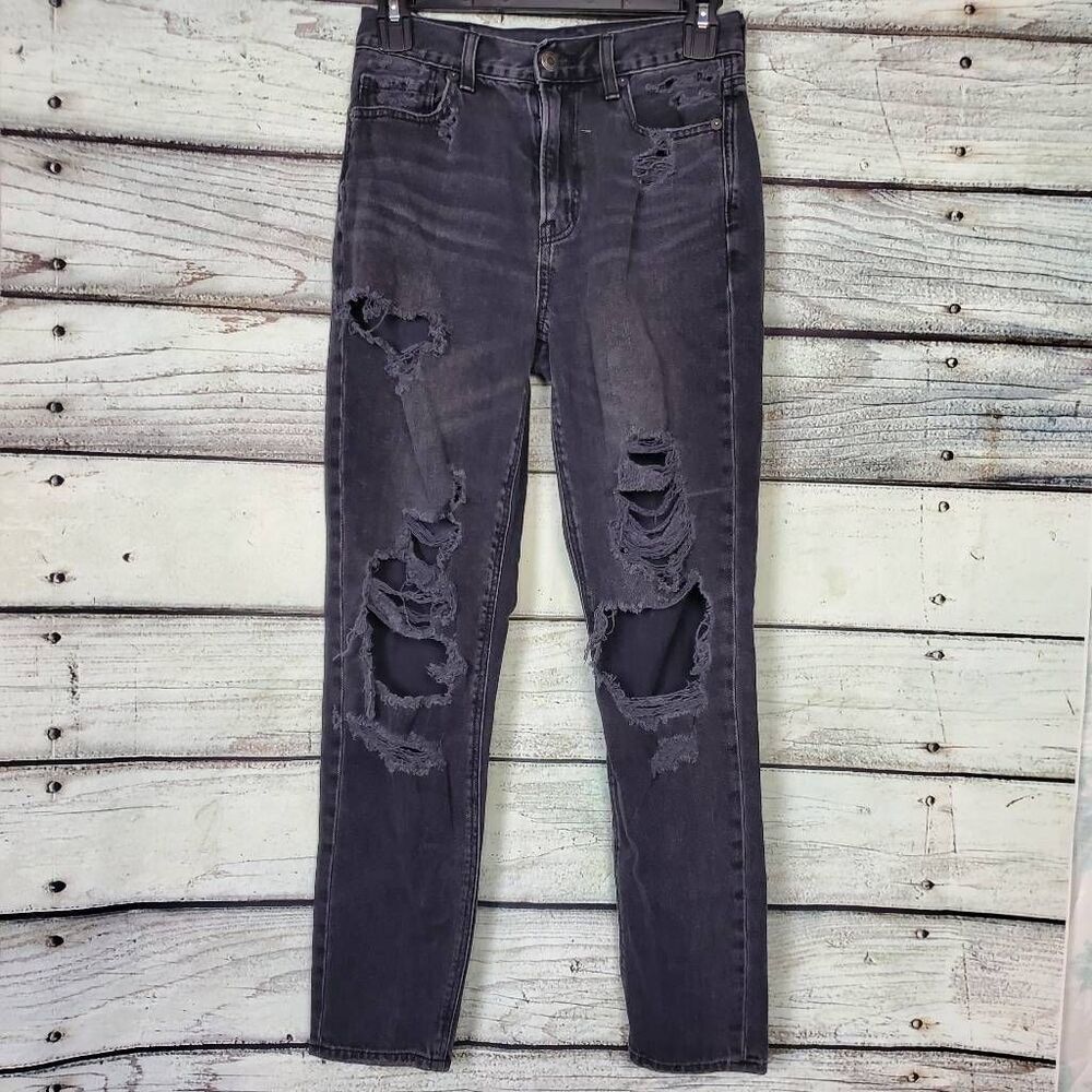 American Eagle Mom Jeans Women’s Size 0 Regular Black Distressed Ripped High Ris